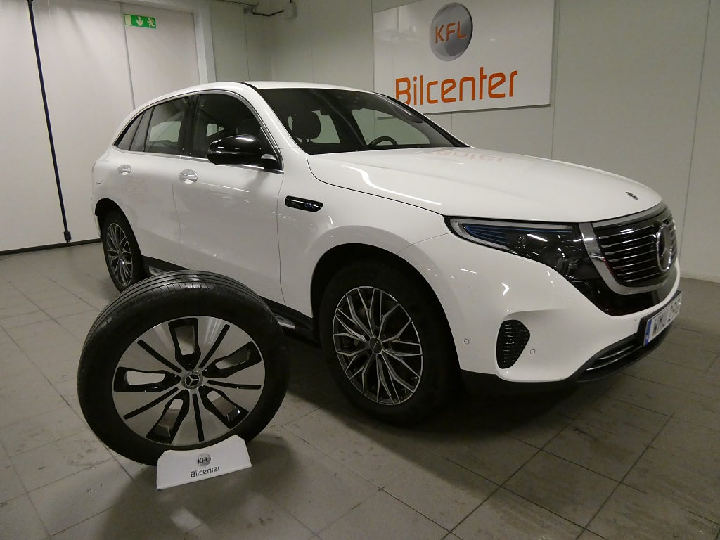 Mercedes-Benz EQC 400 4M *KFL 10år 2,99%*  Drag-Kamera-Navi-Värmare