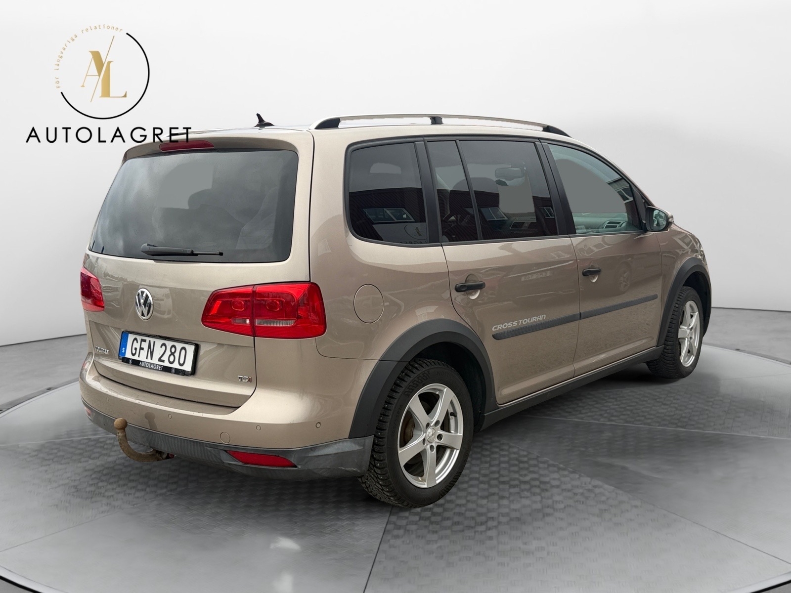 Volkswagen Touran 2015, bild 6/41