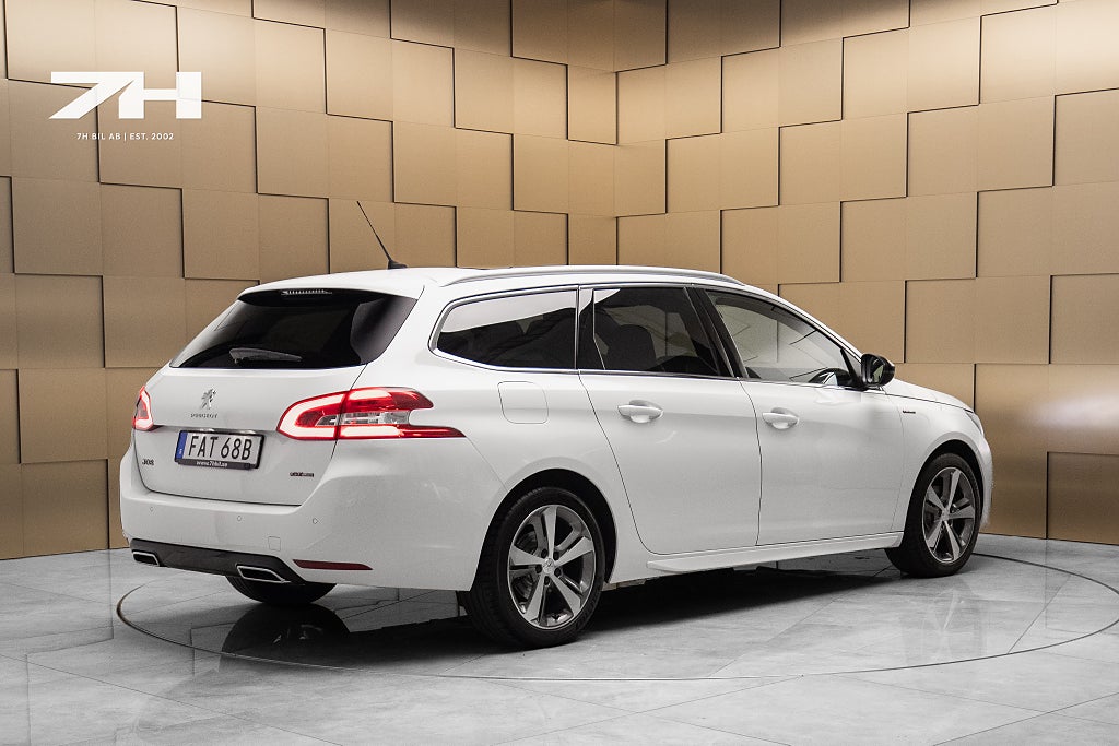 Peugeot 308 sw 1.2 PureTech 130 EAT GT-Line / Pano / Massage / Kamera