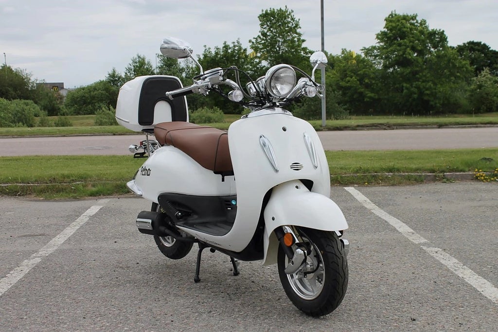 Vento Klass 2 Moped Retro EFI 25km/h ()