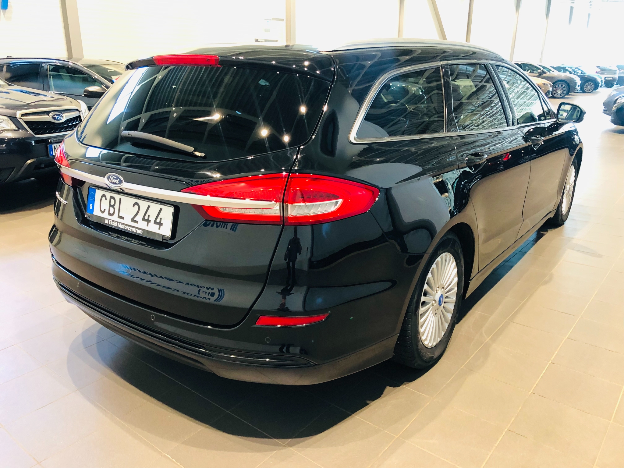 Ford Mondeo Kombi 1.5 EcoBoost 2019, bild 3/41