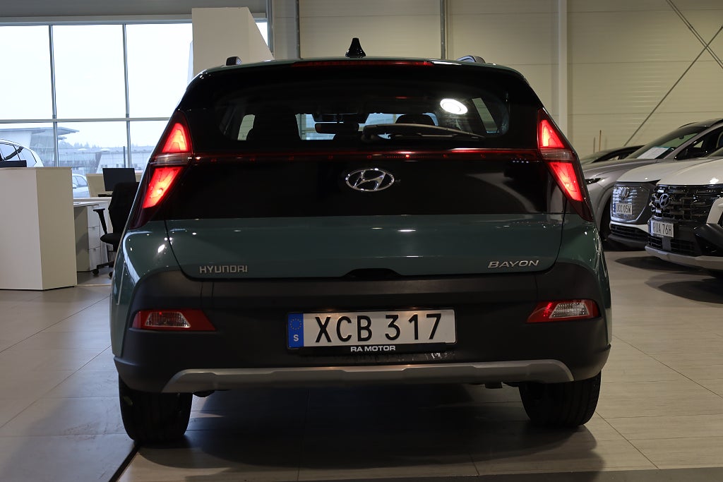 Hyundai Bayon 1.0 T-GDI AUT Essential M-Värme Kamera CarPlay Leasbar 2023