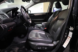 Kombi Subaru Outback 10 av 23