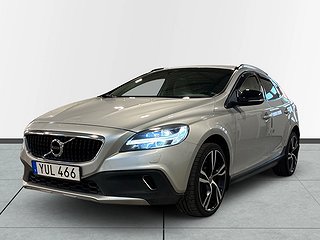 Volvo V40 Cross Country D3 Momentum Värmare Psens S&V-däck