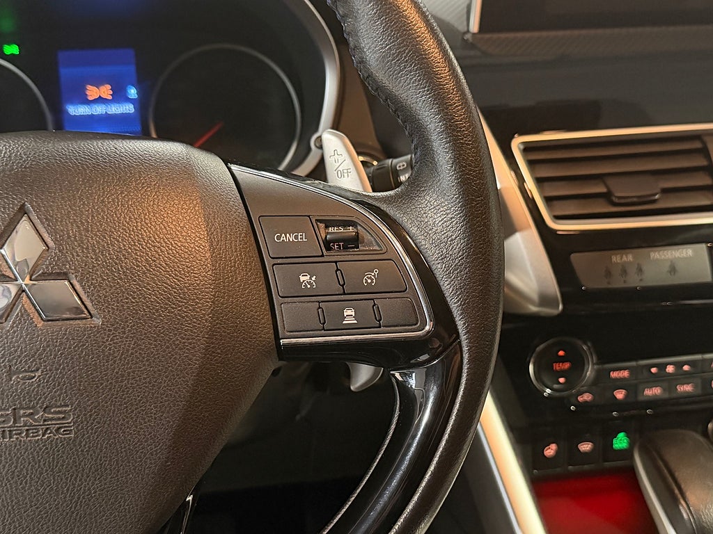 Mitsubishi Eclipse Cross 1.5 CVT Intense | 360-Kam | Värmare