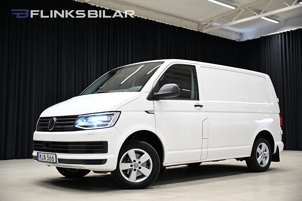 Volkswagen Transporter 4Motion DSG 150HK Nedlackad|LED|Inredd|NyKamrem|Leasbar