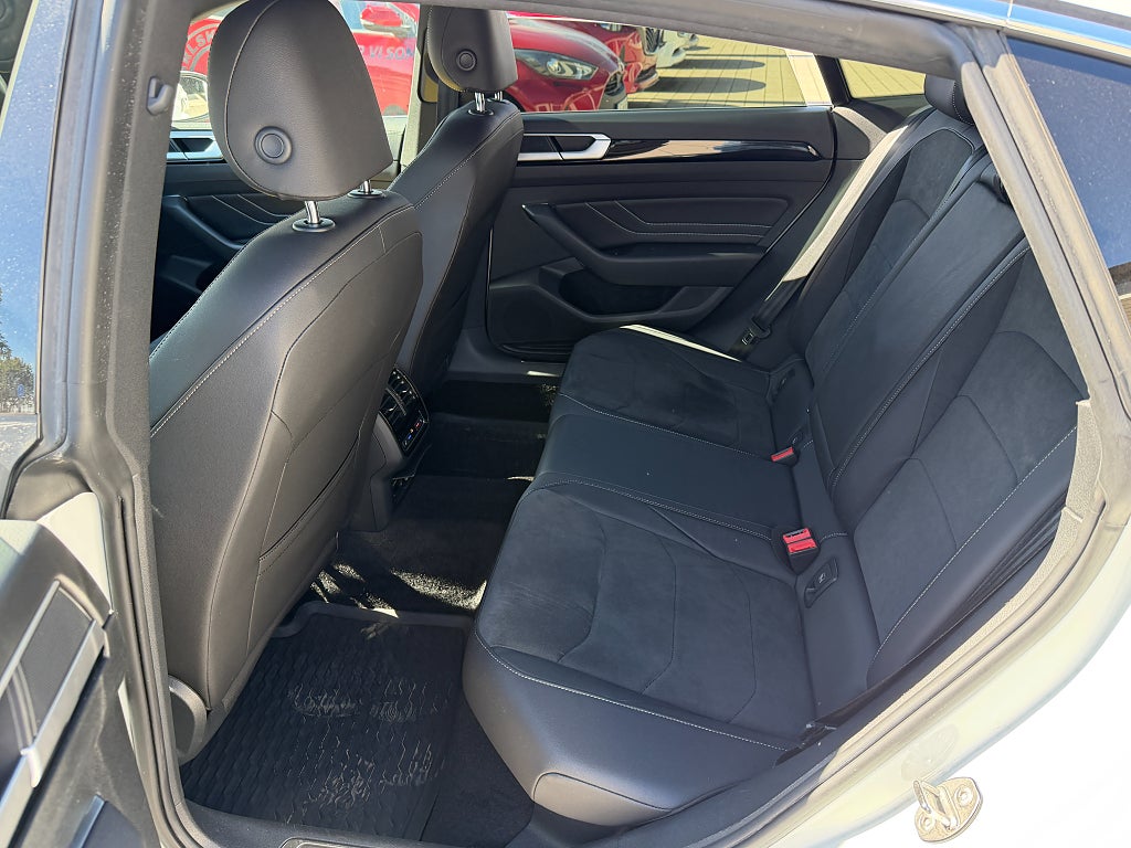 Volkswagen Arteon 2.0 TDI 4Motion R-Line 200 hk