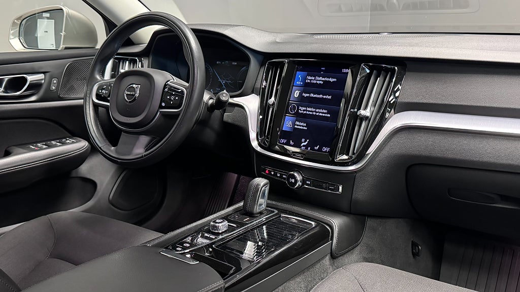 Volvo V60 2021 - miniatyr 10