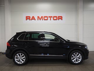 SUV Volkswagen Tiguan 4 av 22
