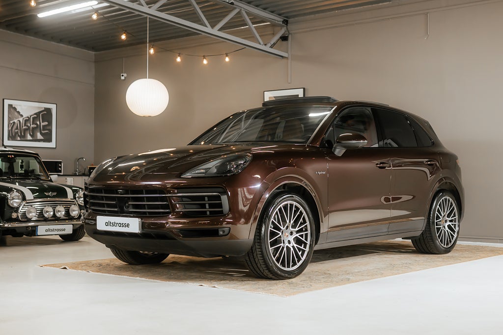 Porsche Cayenne E-Hybrid Platinum Edition 