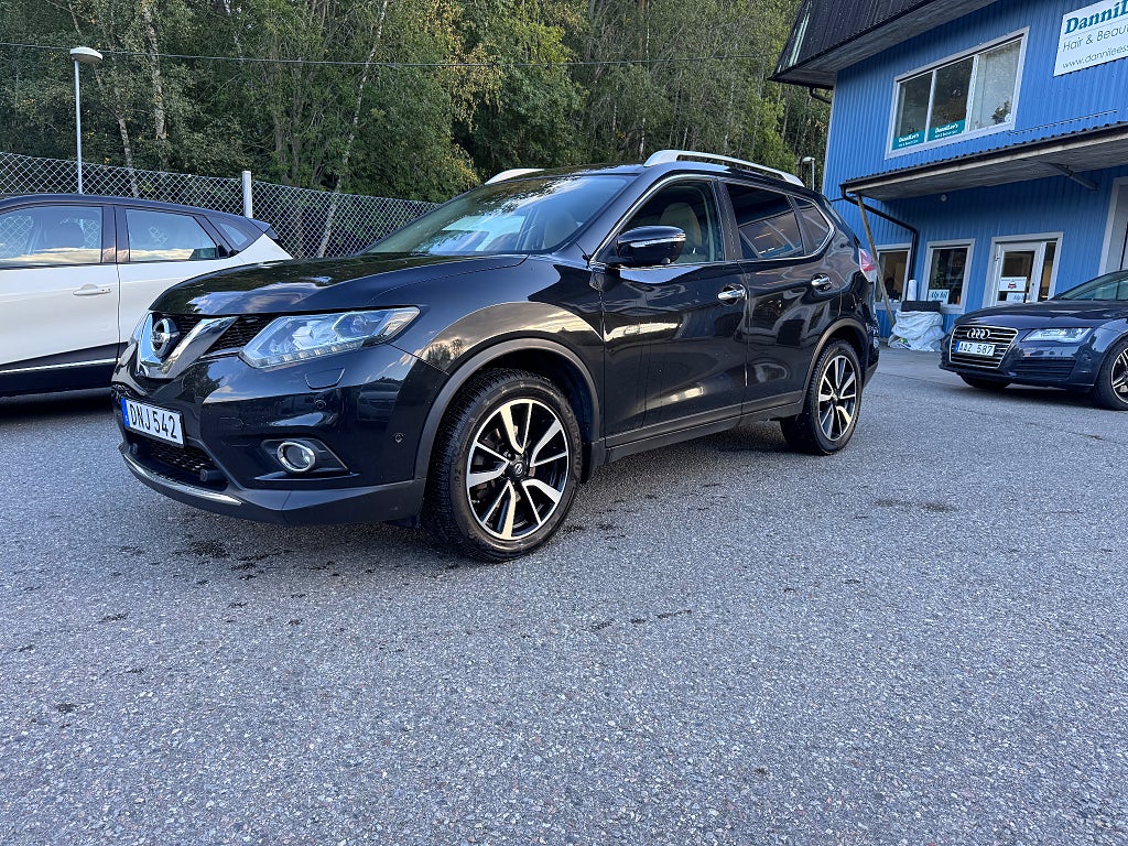 Nissan X-Trail 1.6 dCi Tekna PDF  7 sits Auto Pano Läder Drag Euro 6 Navi B-kam