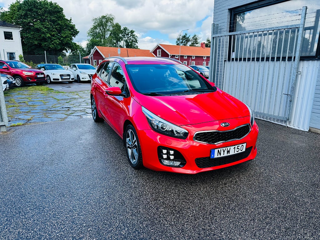Kia Ceed SW 1.6 CRDi 136HK GT-LINE / NAVI / VÄRMARE