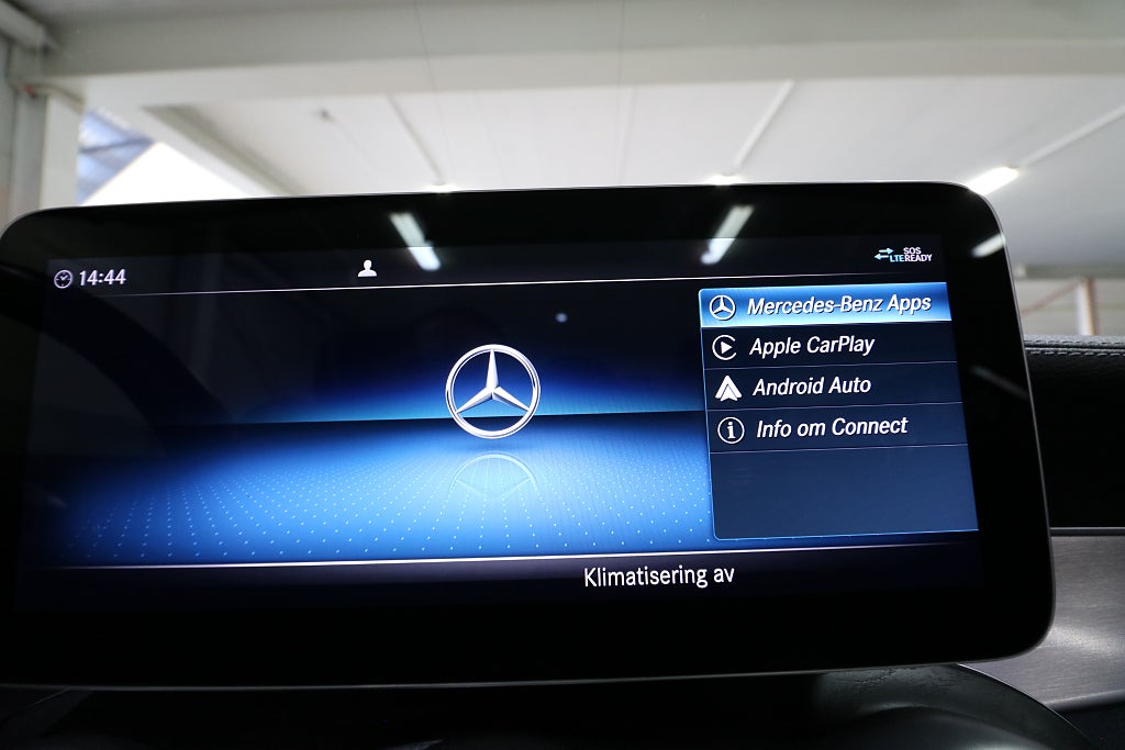 Mercedes-Benz C 2021 - miniatyr 9