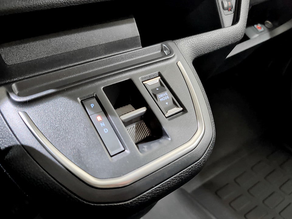 Bild på Citroën Jumpy Spacetourer PLUS BlueHDi 9-SITS Aut - OMGÅENDE LEVERANS!