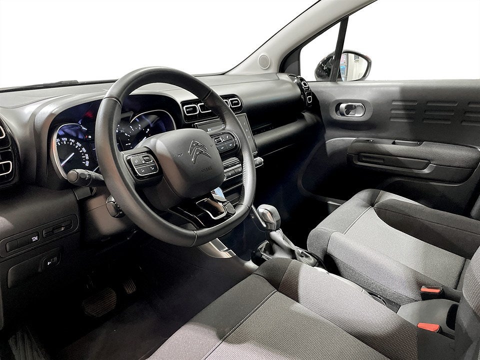 Bild på Citroën C3 Aircross Shine 1.2 PT 130hk Aut - B-KAMERA, CARPLAY