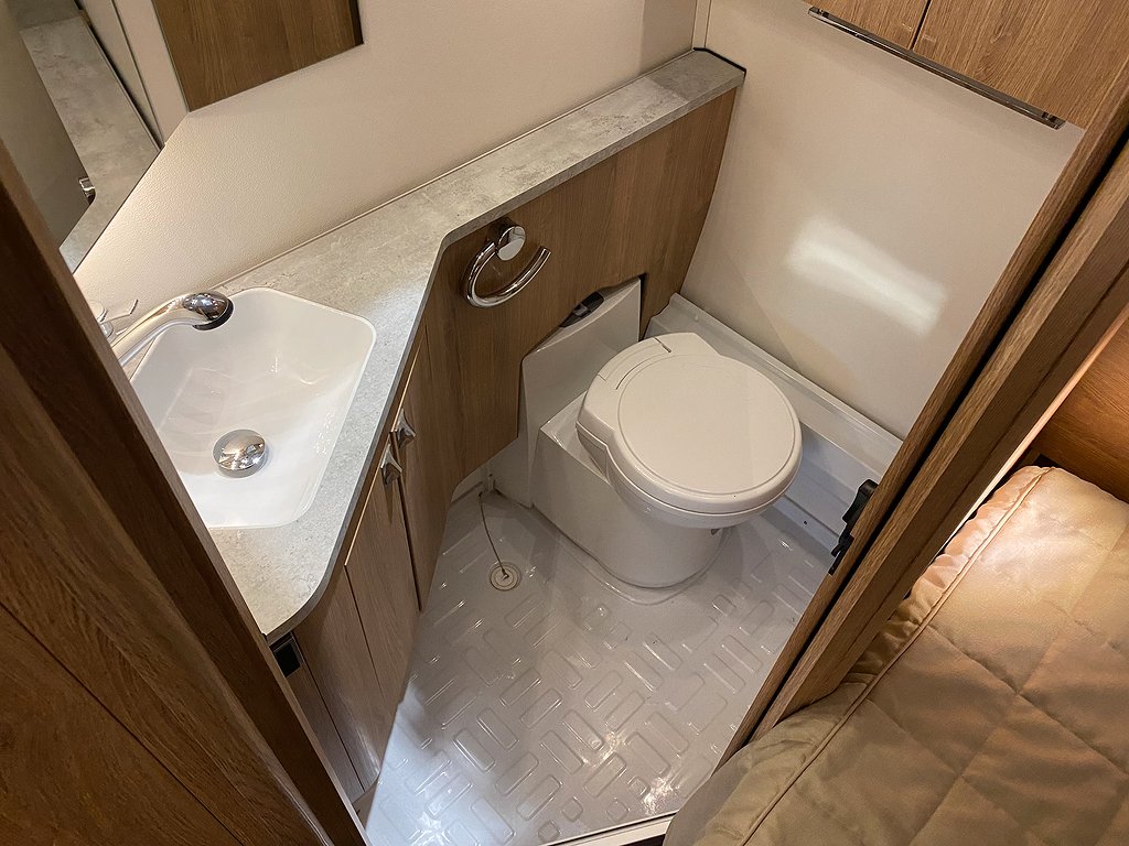 Kabe Smaragd 520 XL KS / Förtält / 2780:-mån / Mover - Kabe