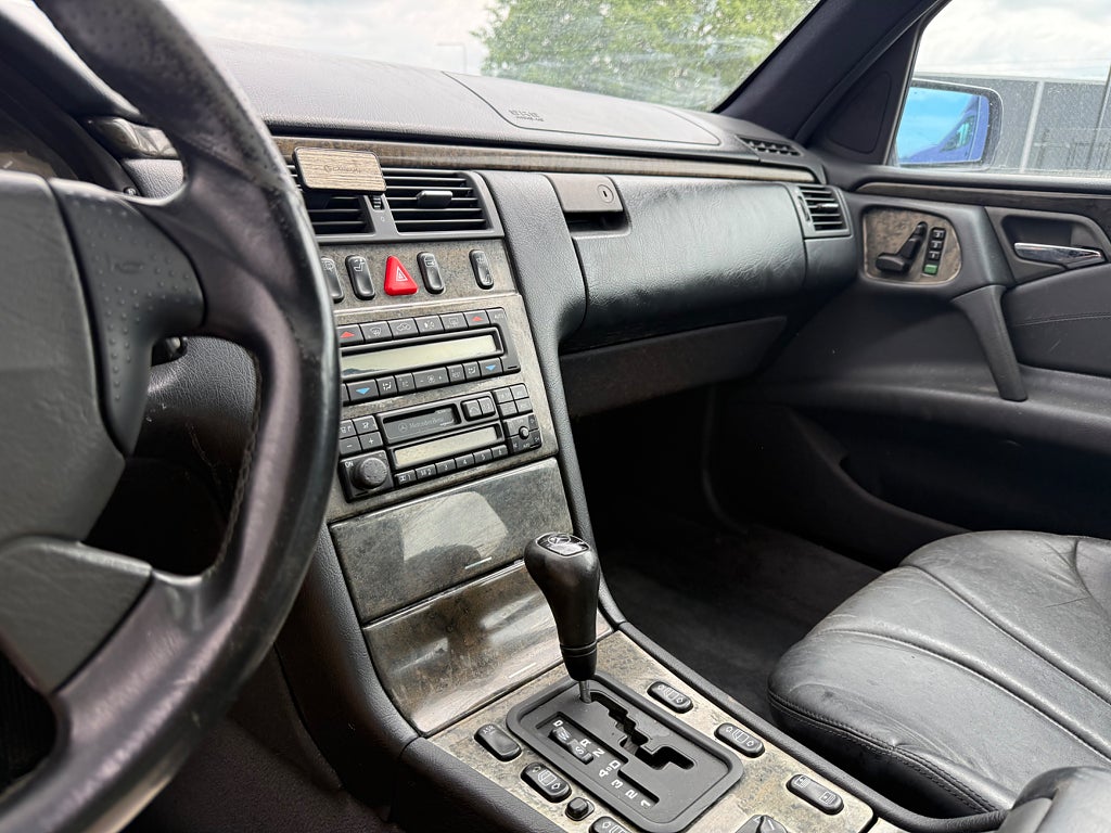 Mercedes-Benz E 50 AMG Automatisk, 5-trinn, 347hk, 1996