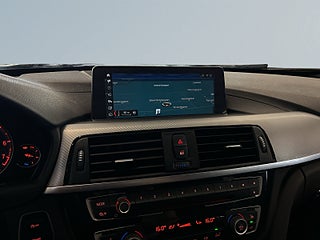 BMW 330i Touring M Sport S&V-hjul/Navi/Skinn/Farthållare/Drag