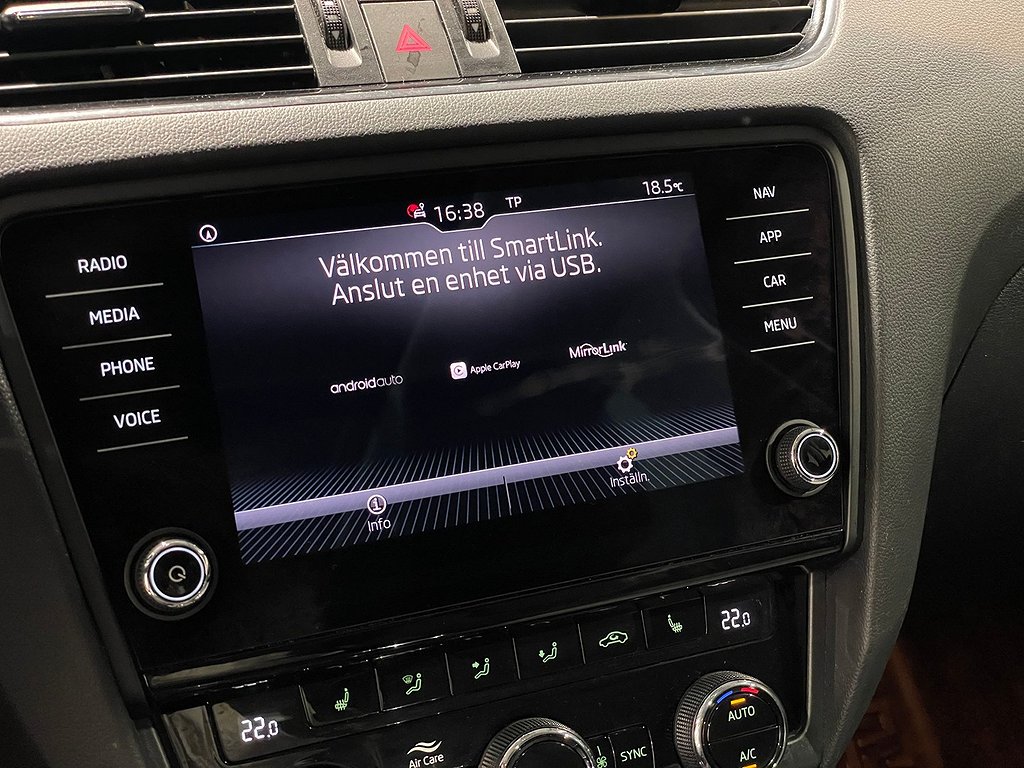Skoda Octavia 1.5 PREMIUM | STYLE | VÄRMARE | PANO | DRAG 2019