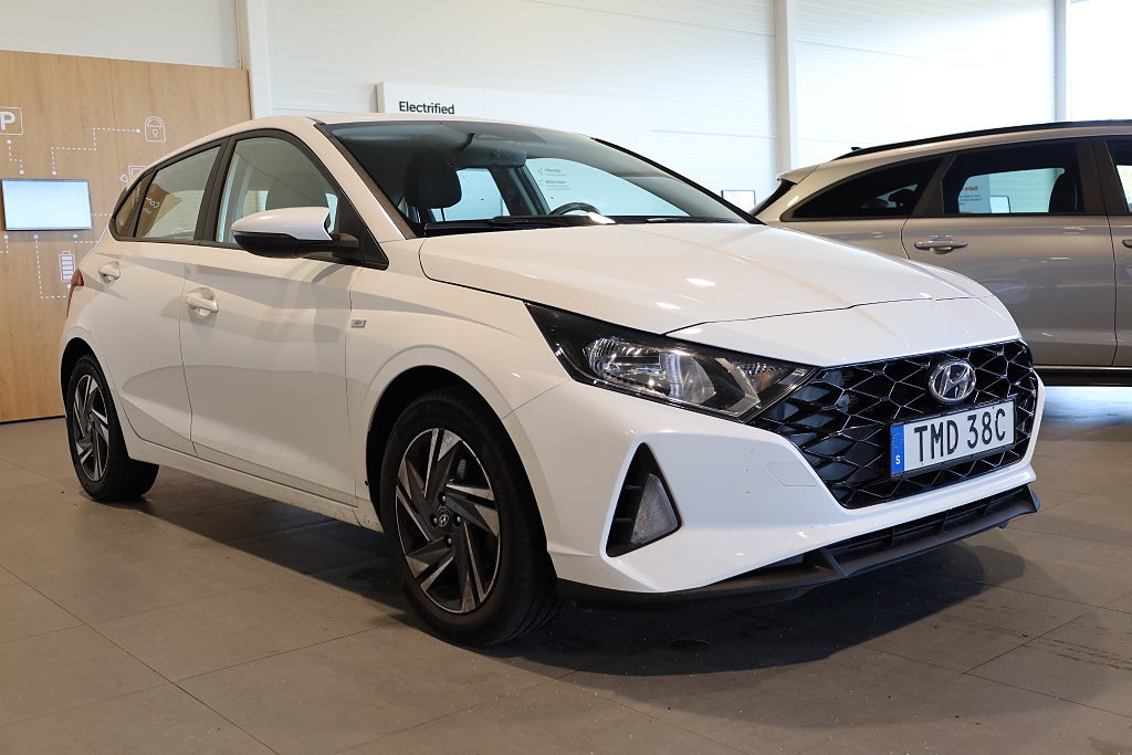 Hyundai i20 1,0 T-GDI 100hk Essential Aut Kamera Motorv