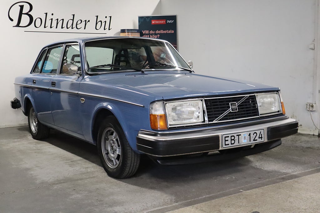 Volvo 244 GL 2.1 AUTOMAT SERVO BRÄNSLE-VÄRMARE EXPORT