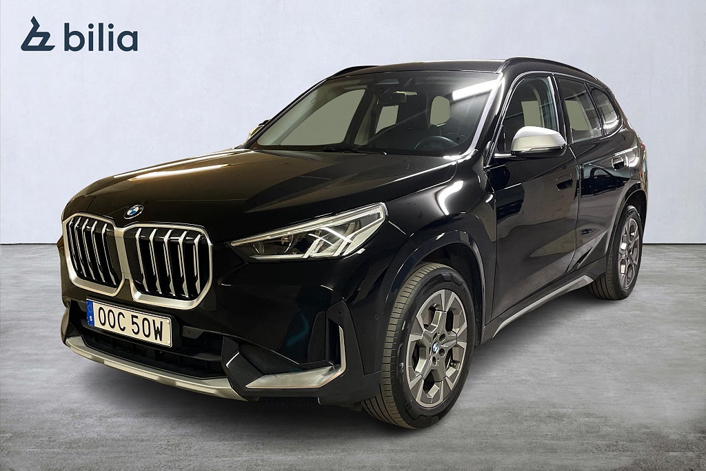BMW X1 sDrive18i X Line Navigation Kamera El-Stolar minne 