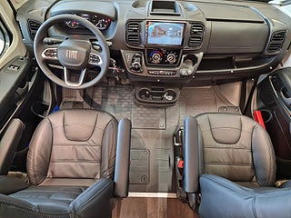 Husbil-halvintegrerad Kabe CLASSIC 740 LXL 7 av 21