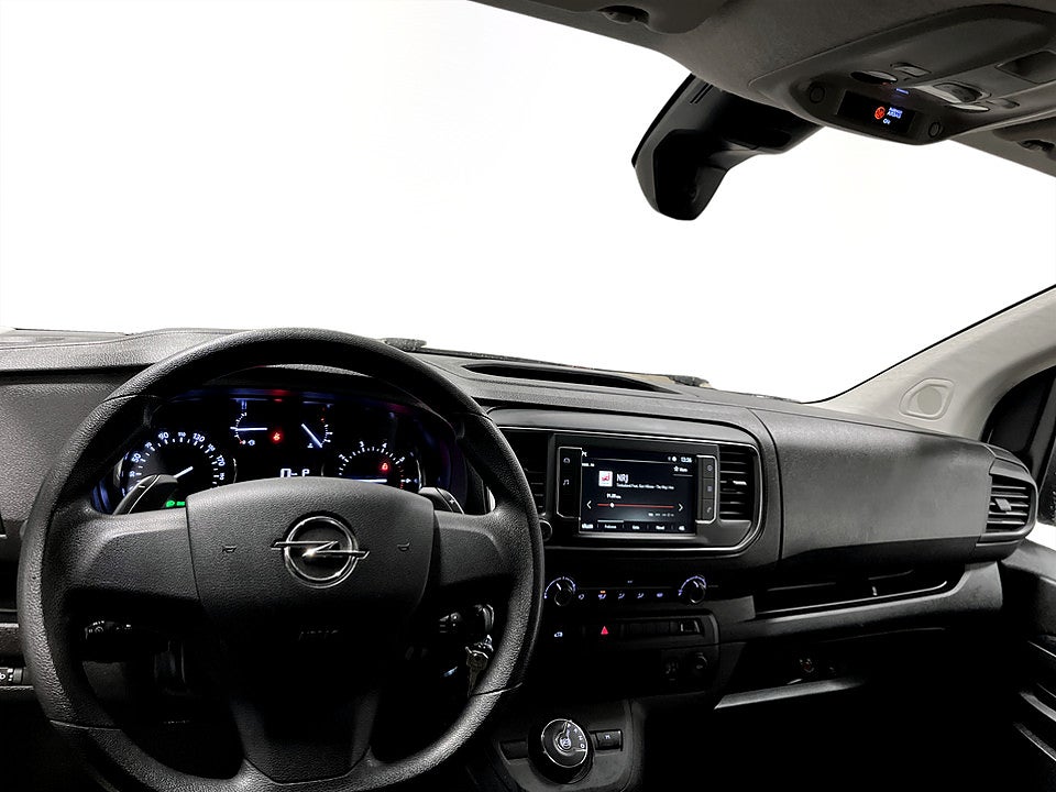 Bild på Opel Vivaro Business 2.0 BHDi 145hk WEBASTO DRAG