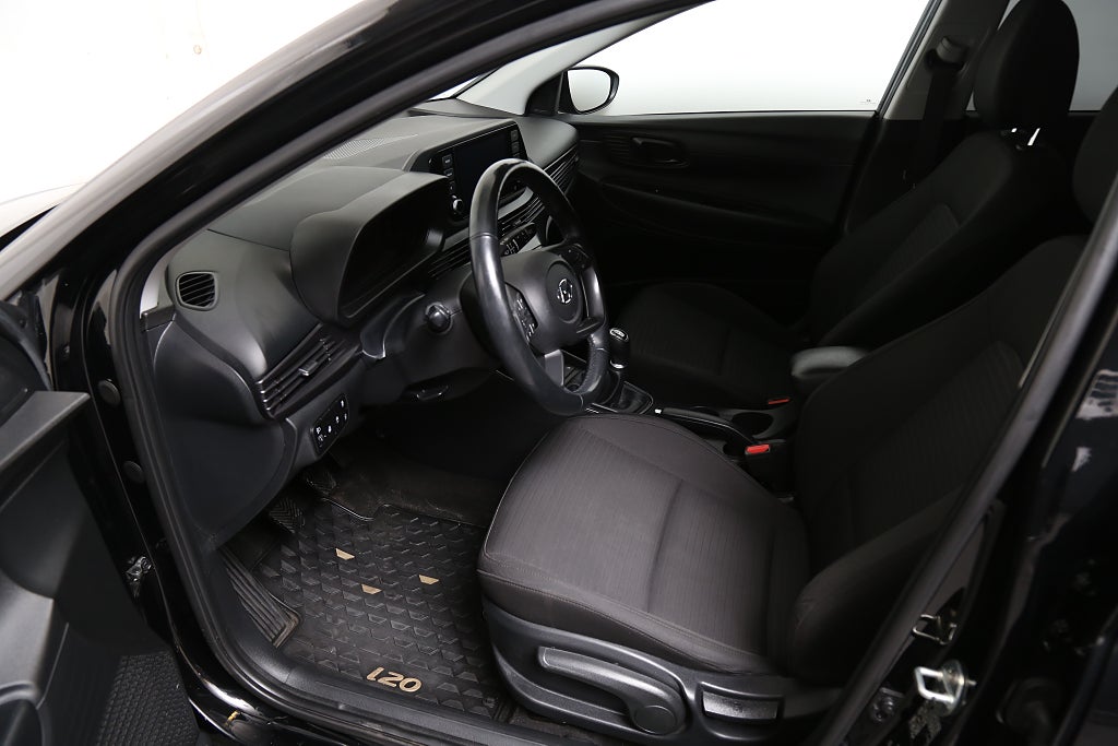 Hyundai i20 1,2 MPi 84hk Essential Kamera CarPlay 1ägare P-sensor