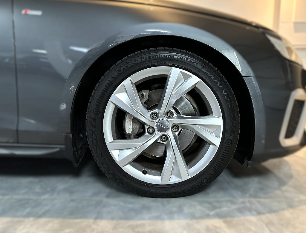 Audi A4 Sedan 40 TDI quattro S Tronic S LINE D-VÄRMARE MATRIX