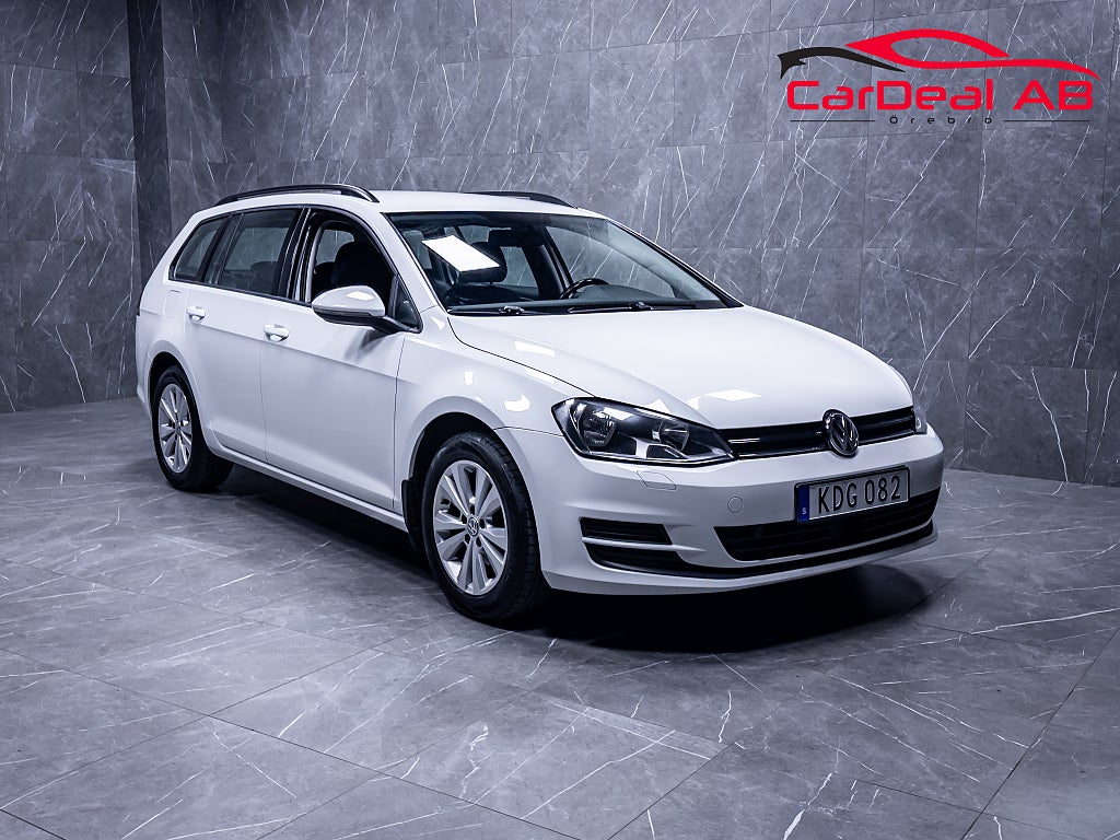 Volkswagen Golf Sportscombi 1.2 TSI 110hk M-Värmare CarPlay Kamera Drag