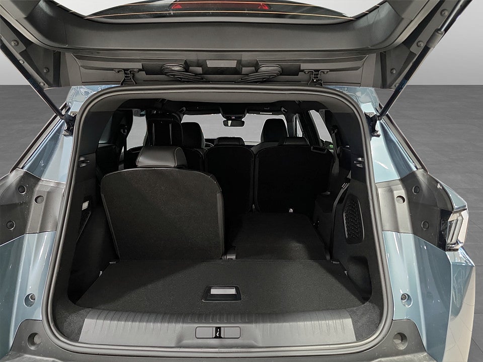 Bild på Peugeot 5008 Allure Hybrid 136hk - DEMO