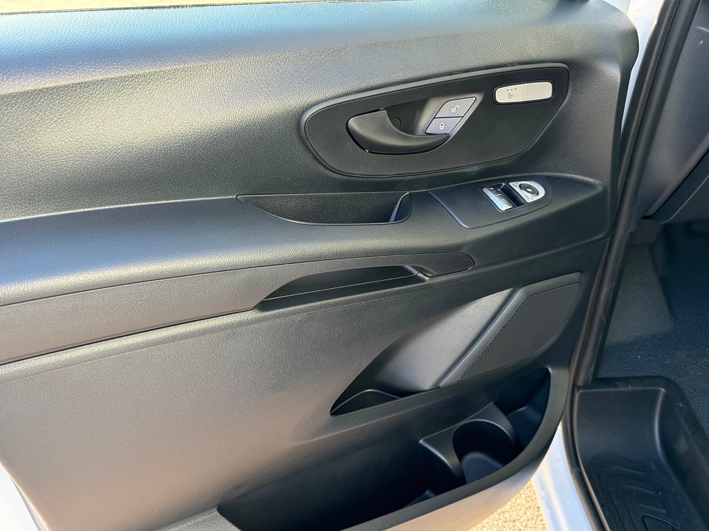 Mercedes-Benz eVito 112 Skåp lång - bild 18