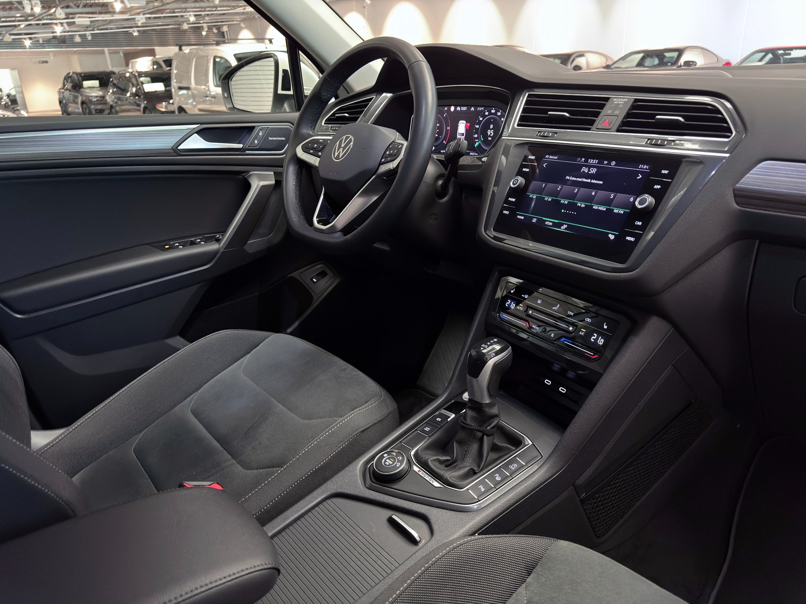 Volkswagen Tiguan Allspace 7-sits 2.0 TDI 200hk 4M |Elegance|Drag|Värmare 2022 - miniatyr 15