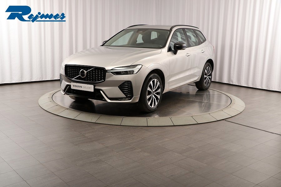 Volvo XC60 B5 AWD Bensin Plus Dark