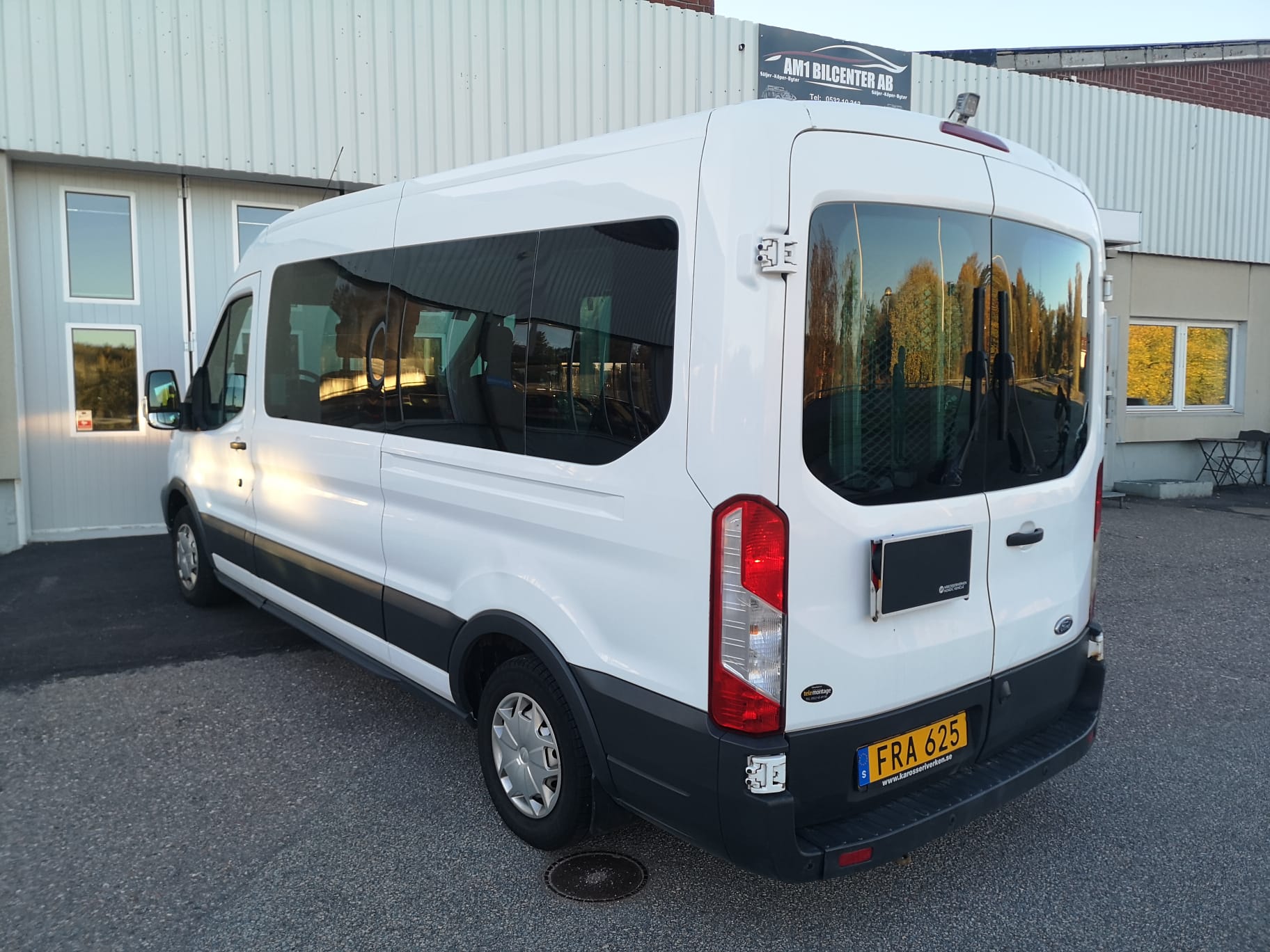 Ford Transit 350 Kombi 2.2 TDCi 125hk 2015, bild 7/51