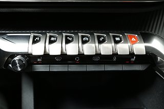 SUV Peugeot 3008 18 av 21