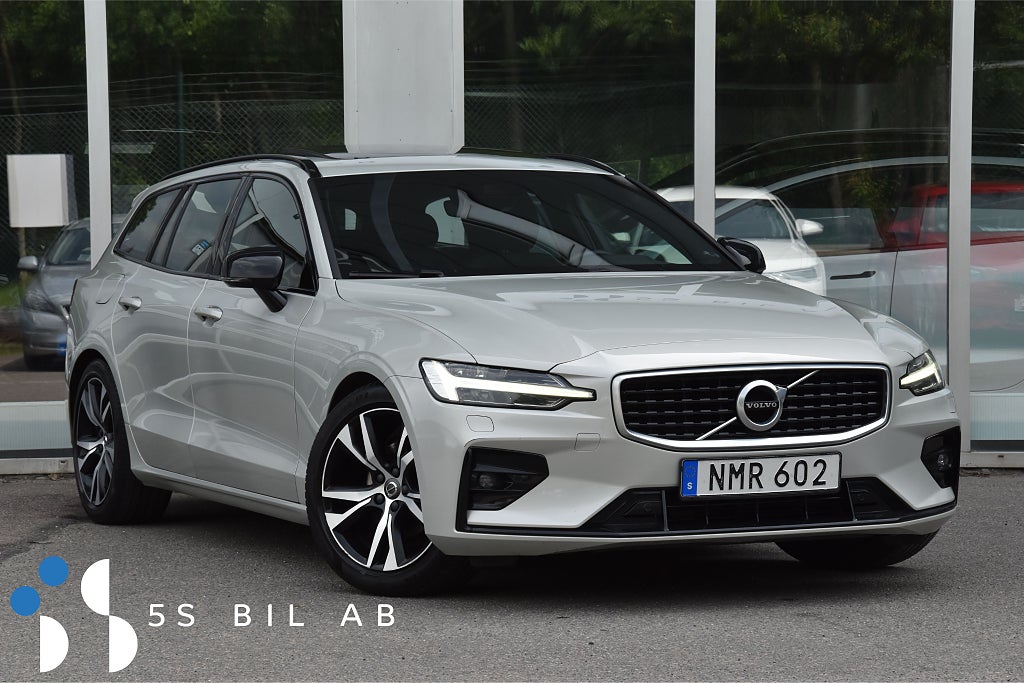 Volvo V60 D3 Geartronic R-Design PANO DRAG VÄRM SKINN 150HK