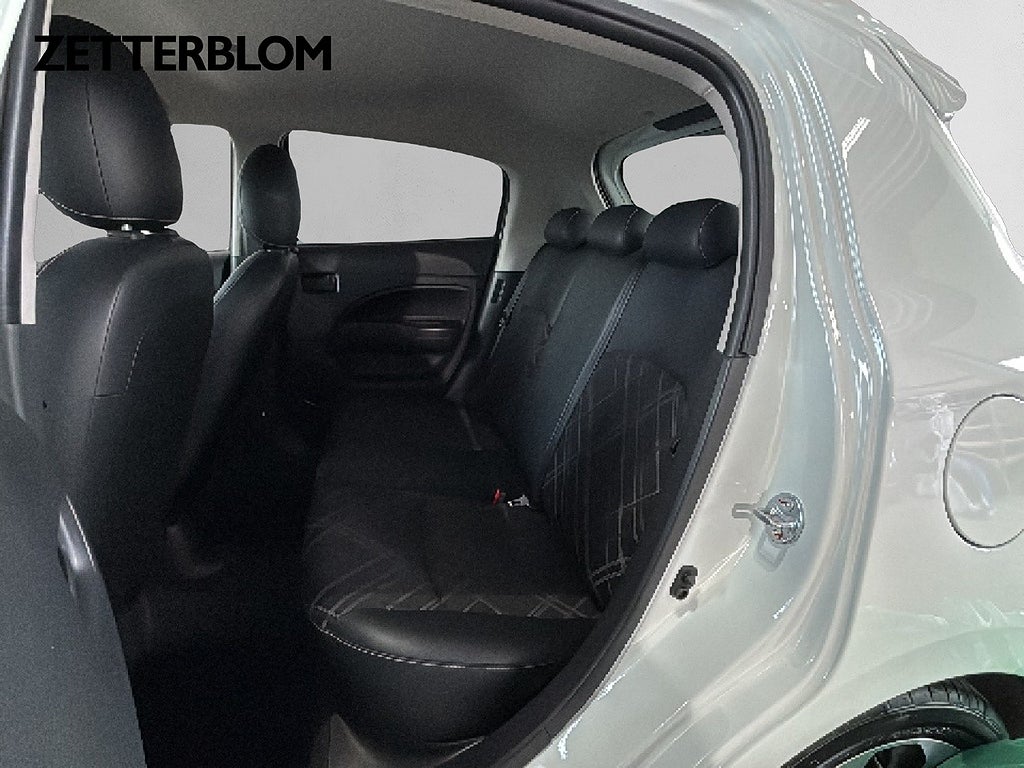 Halvkombi Mitsubishi Space Star 9 av 16