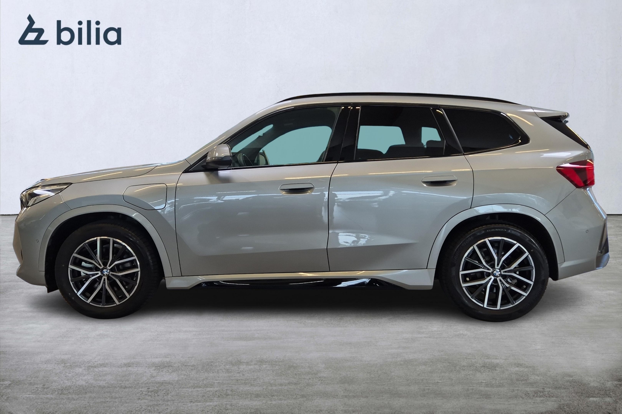 BMW X1 xDrive25e M Sport Värmare 2026, photo 3/45