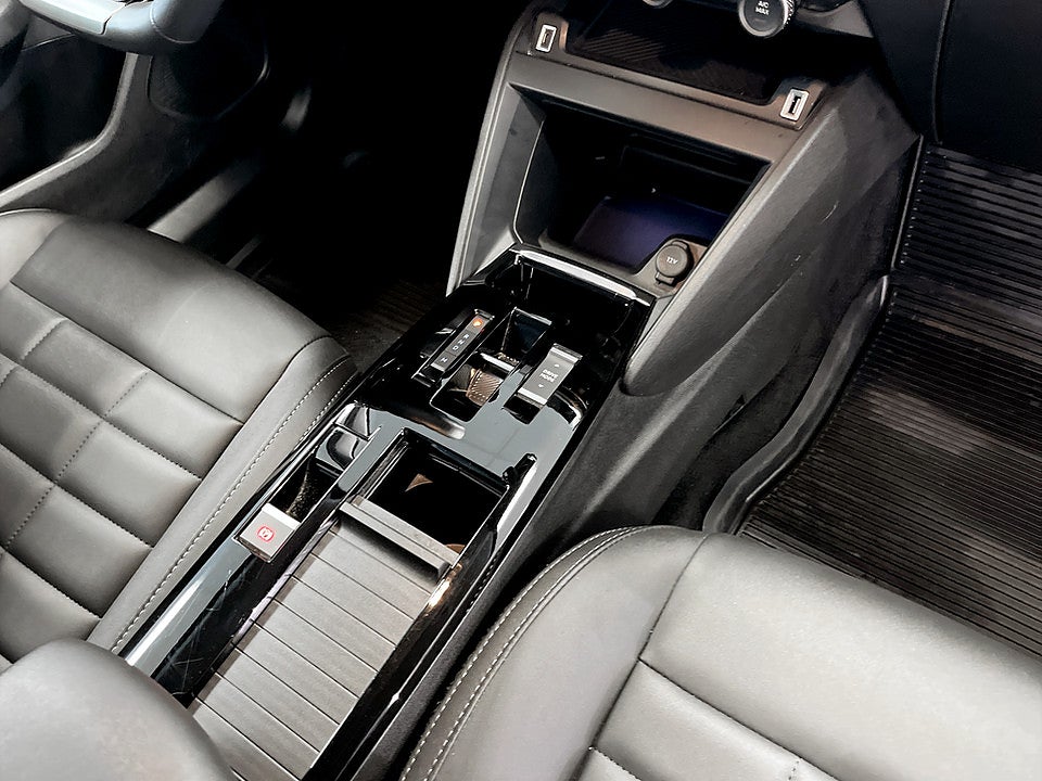 Bild på Citroen C4 X FL Max Hybrid 145hk Aut B-KAMERA
