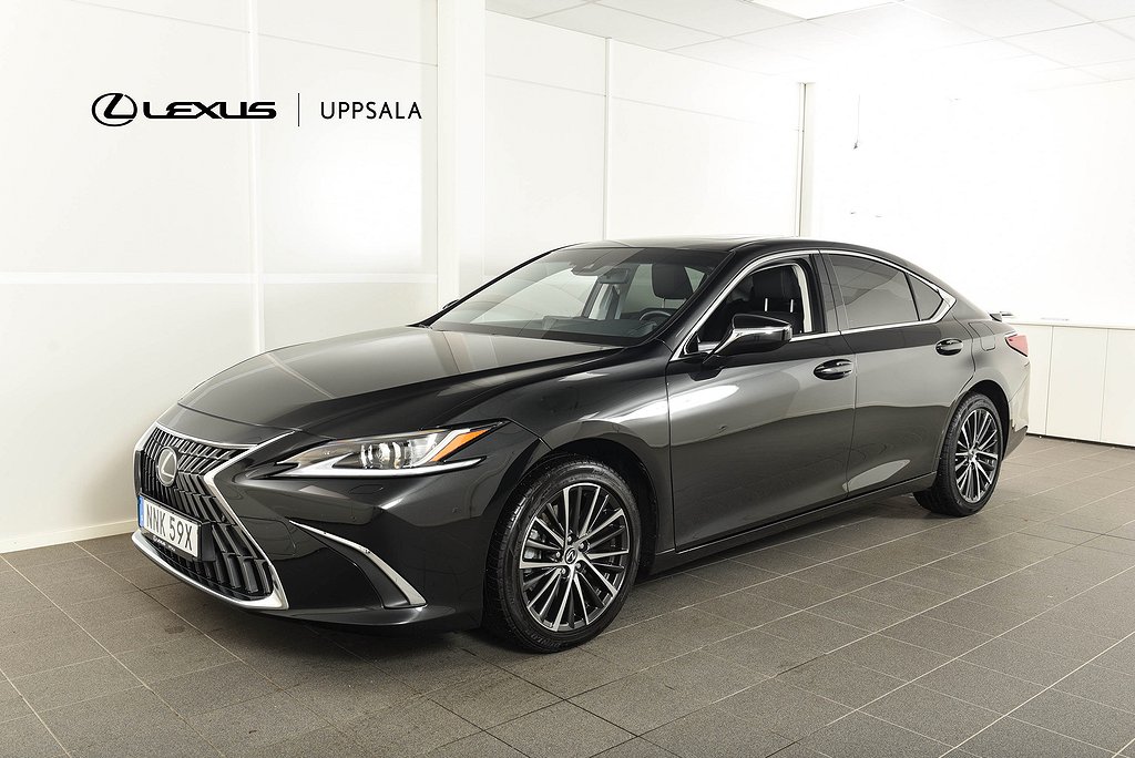 Lexus ES 300h Limited Edition Moms