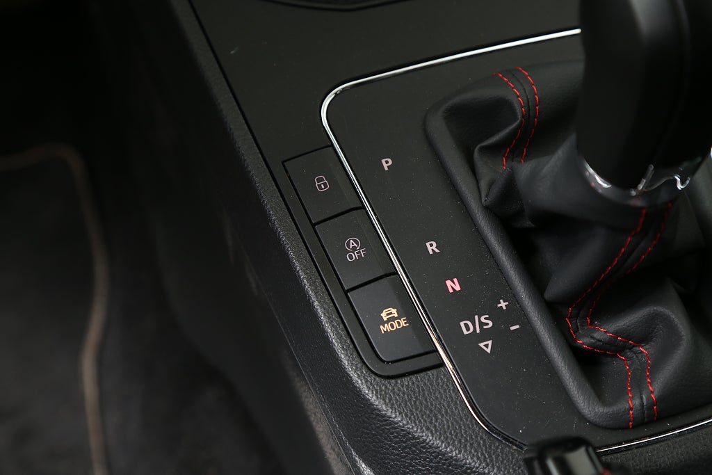 Seat Ibiza 1,0 TSI 115hk FR DSG 5-dörrar Full Link P-sensor 2020