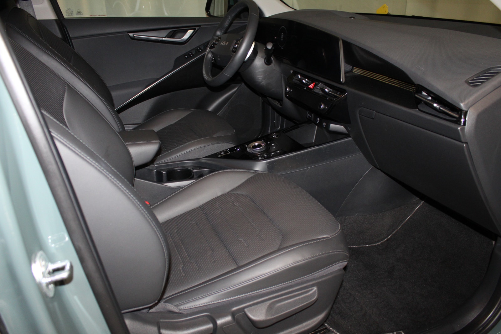 Kia Niro EV Advance, Drag, H/K, S&V-hjul, Skinn, Soh 100% 2023 - miniatyr 23
