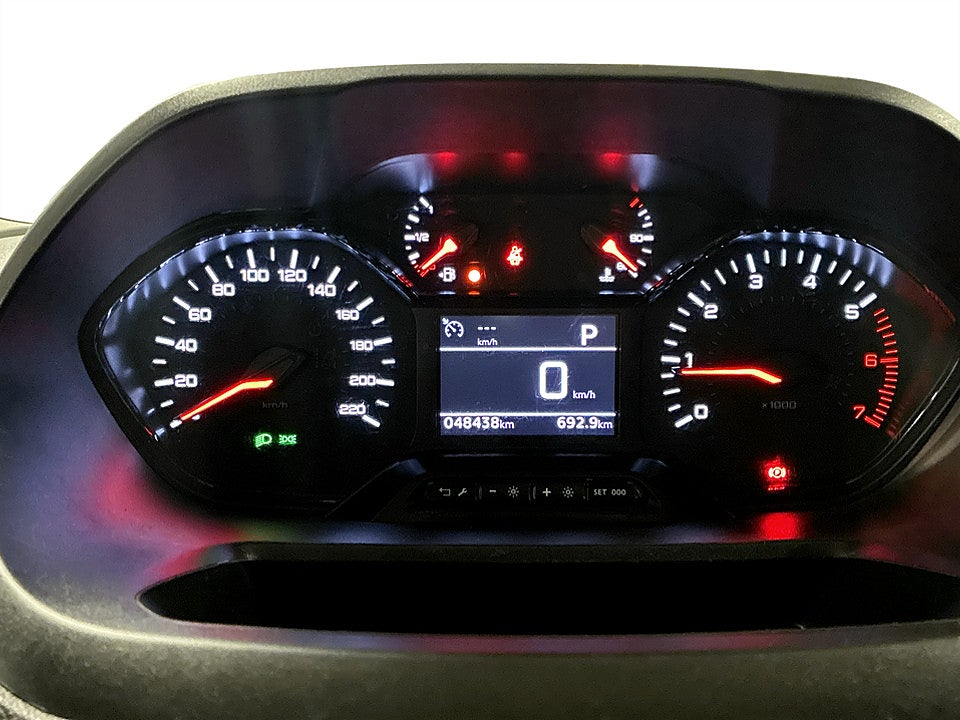 Bild på Peugeot Partner PRO 1.5 BHDi 130hk Aut L2 CARPLAY P-SENSORER