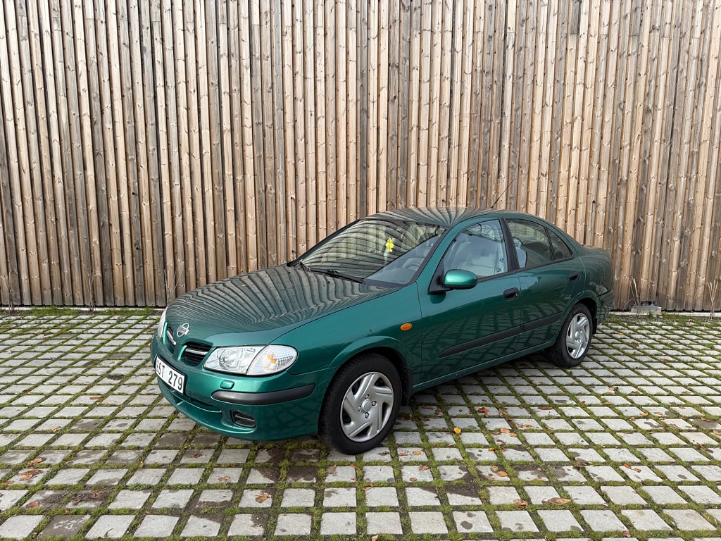 Nissan Almera Sedan 1.8