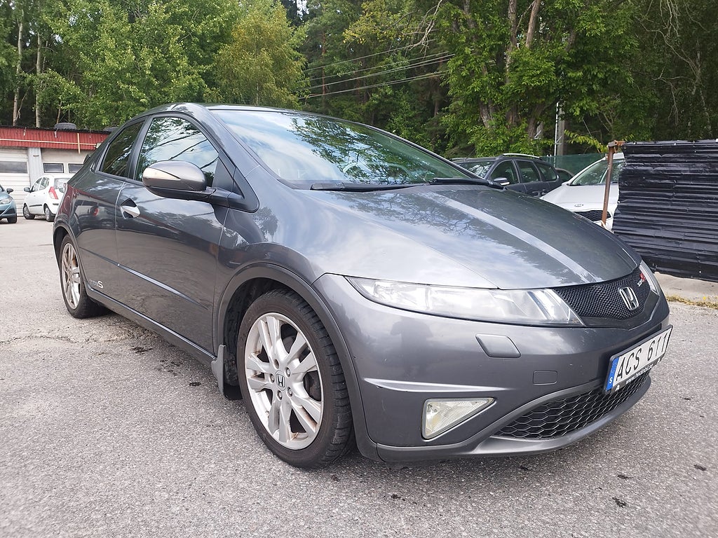 Honda Civic 5-dörrar 1.8 i-VTEC Sport Euro 5, Ny besiktad