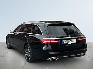 Mercedes-Benz E  4MATIC Avantgarde Drag/SoV-Däck/Navi/Kamera/Adap Fart
