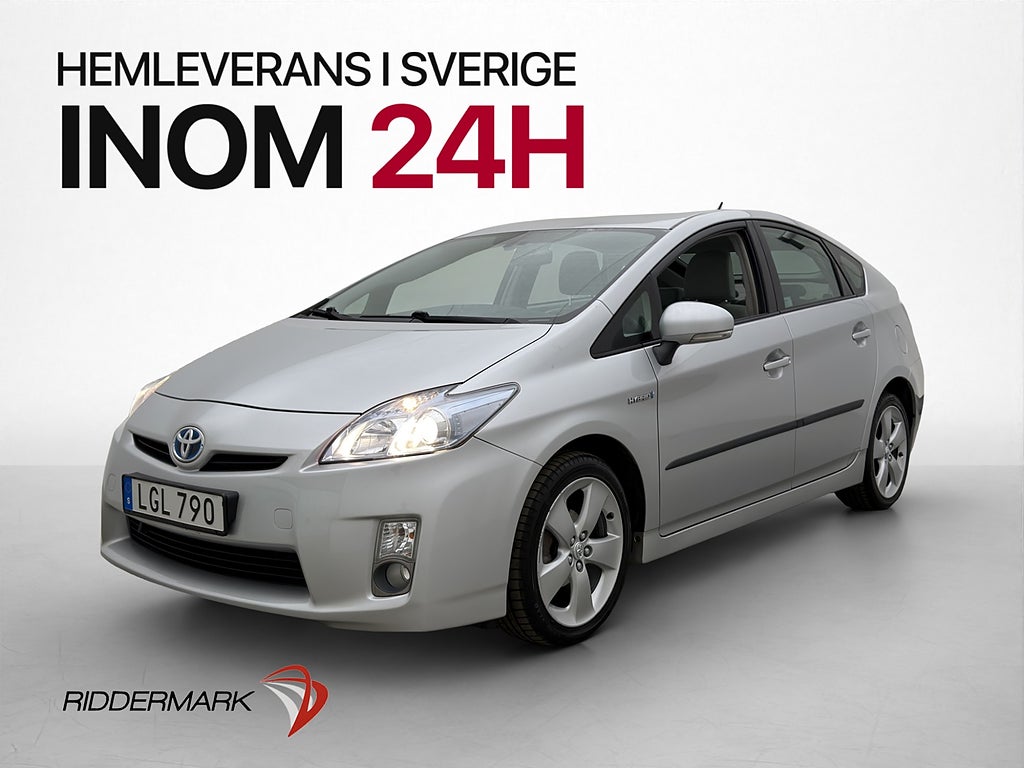Toyota Prius Hybrid CVT 136hk Farthållare Låg Skatt 0,4l/Mil