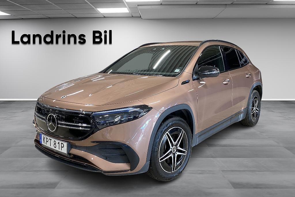 Mercedes-Benz EQA 300 4MATIC AMG Line premium paket